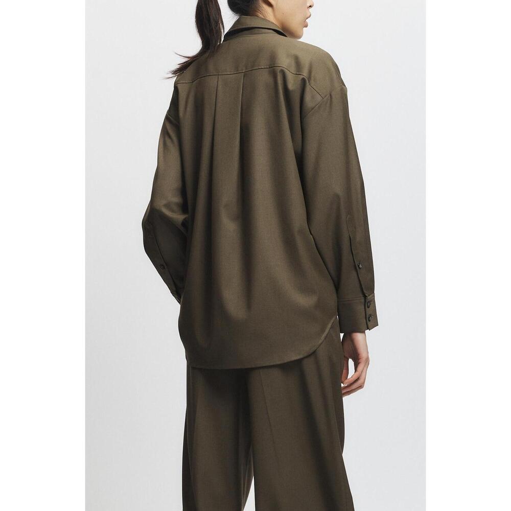 NEW SAINT ART kinn oversized shirt in olive - Picture 2 of 3